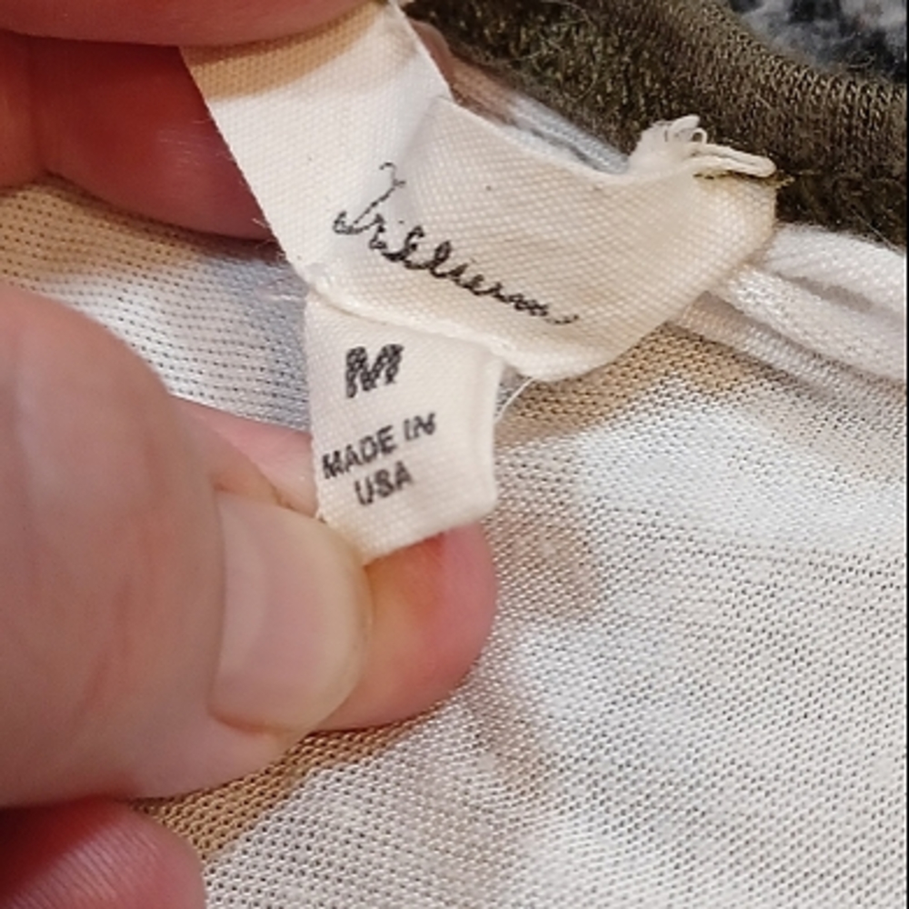Trillium Alien Raglan Shirt - Picture 3 of 9